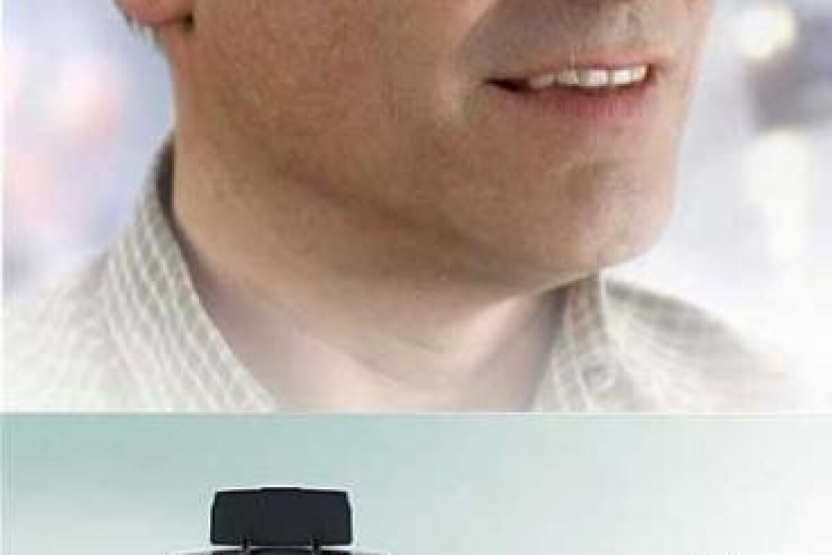 Glasses with builtin hearing aid