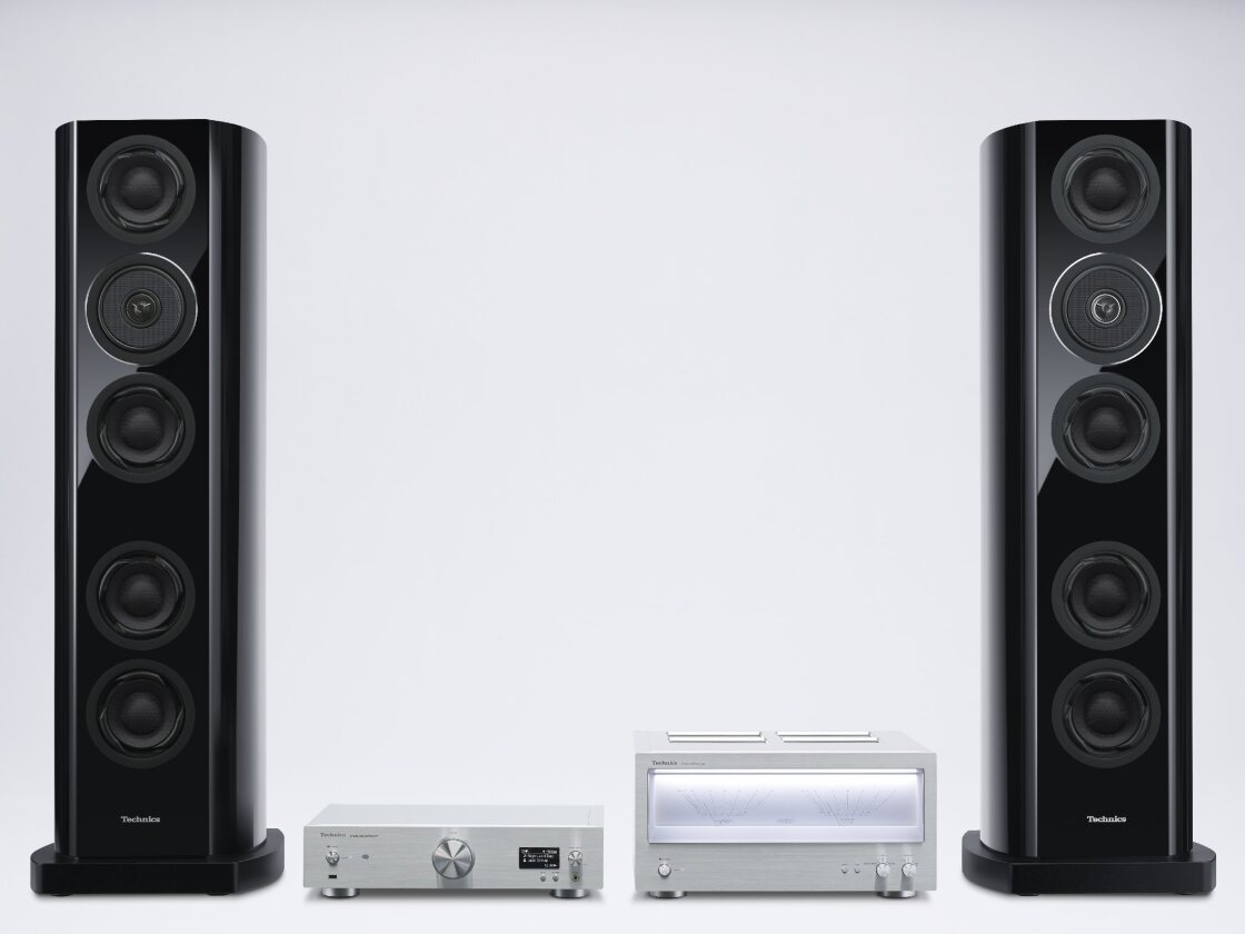 The Technics Reference Class R1 system