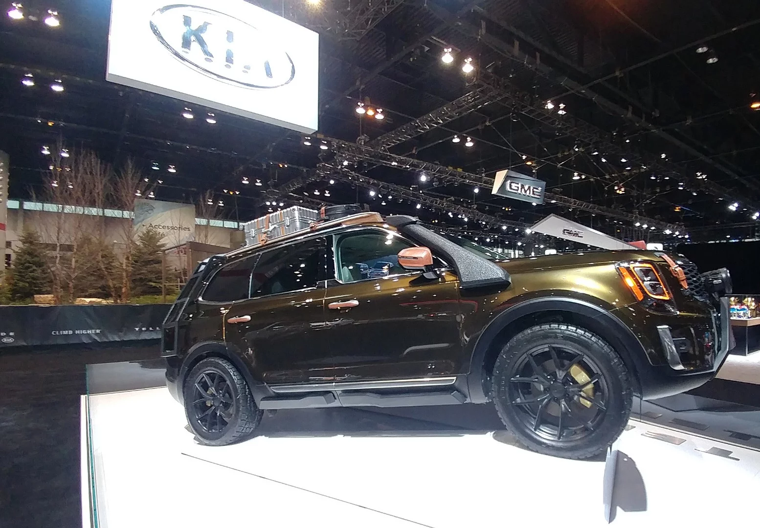 The Kia Telluride concepts are all over the Kia booth at the Chicago show. This one showcases the dreamy capabilities of this new SUV