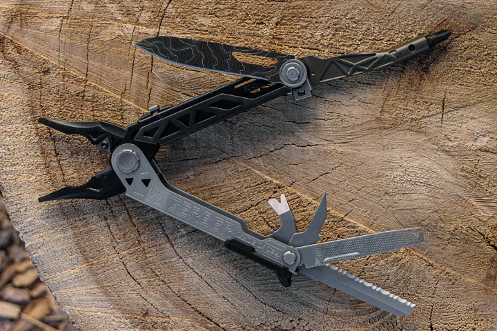 Gerber is giving customers new tool and color options for its Center Drive multitool