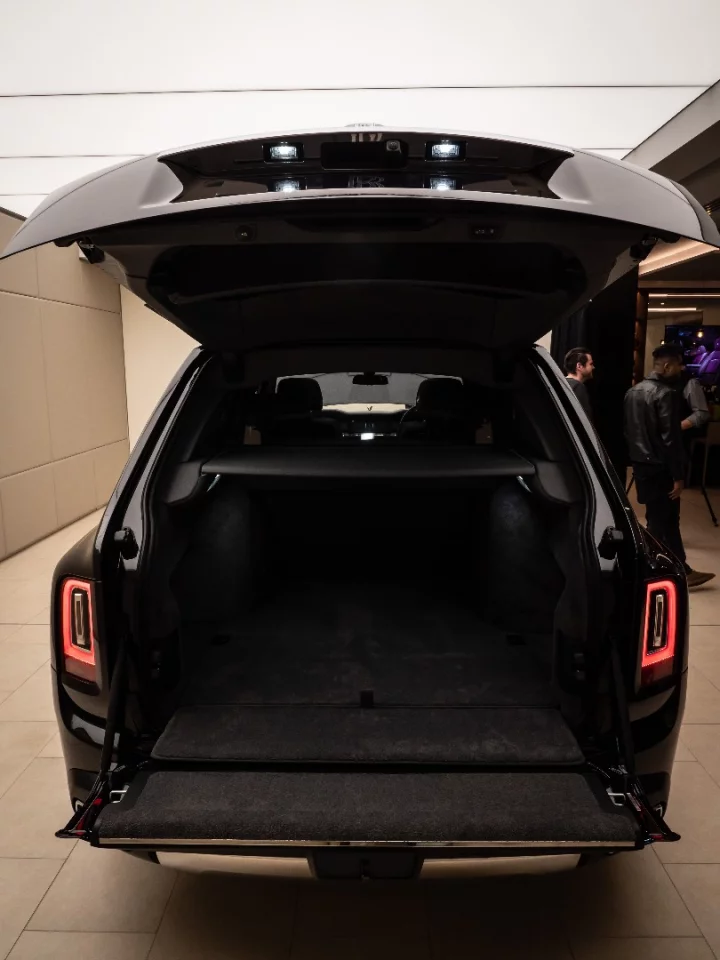 Rolls-Royce Cullinan: has enough storage space