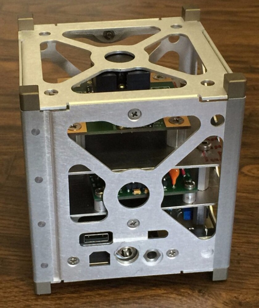 Prototype of a CubeSat version of the gamma-ray spectrometer built from off-the-shelf components