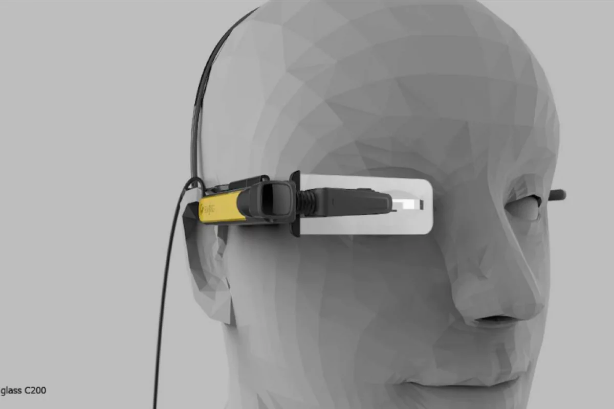 Lenovo has joined the ranks of augmented reality eyewear, with its New Glass C200 device