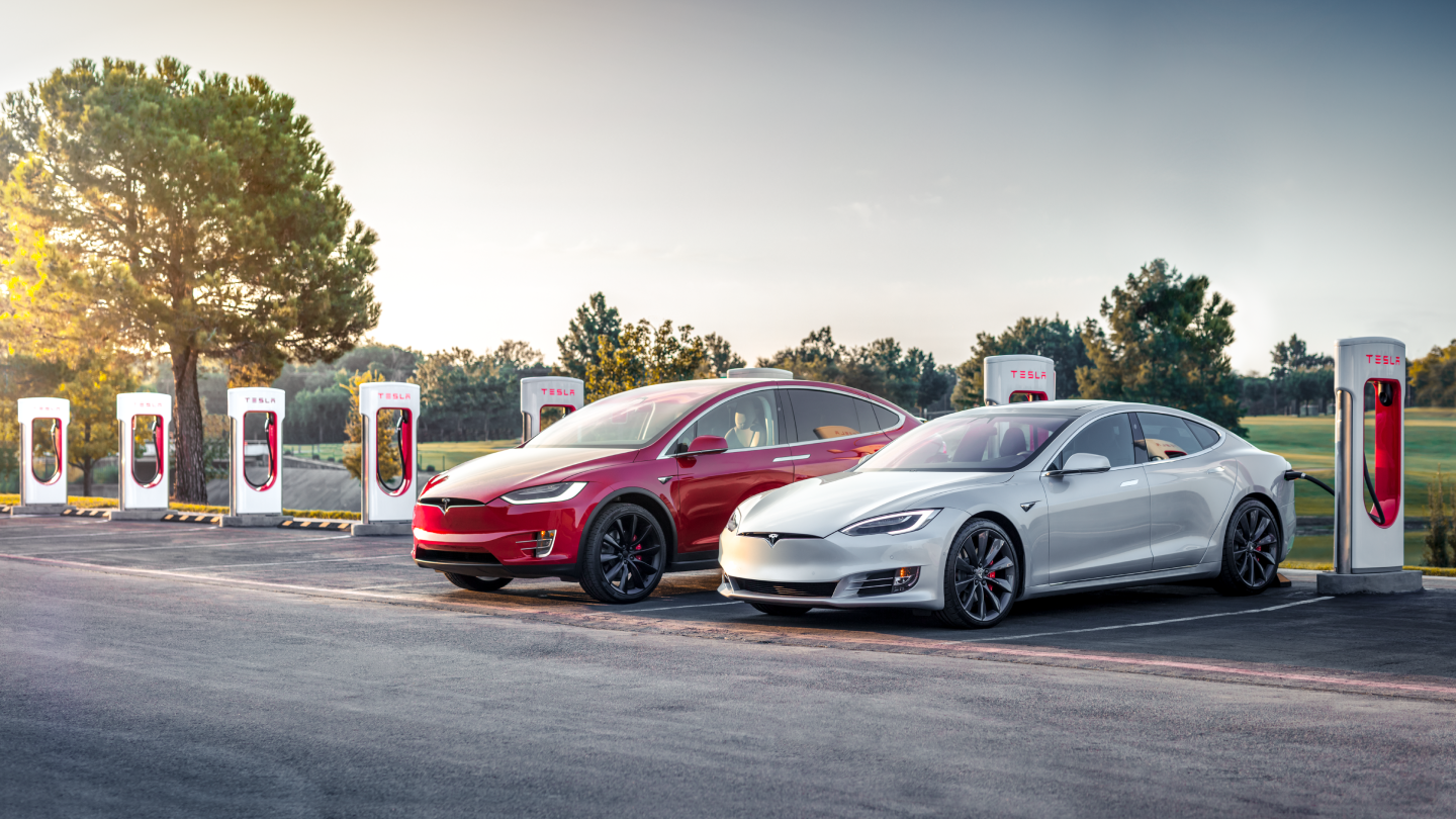 To further hurry things along, Tesla is also introducing a new feature called “On-Route Battery Warmup”