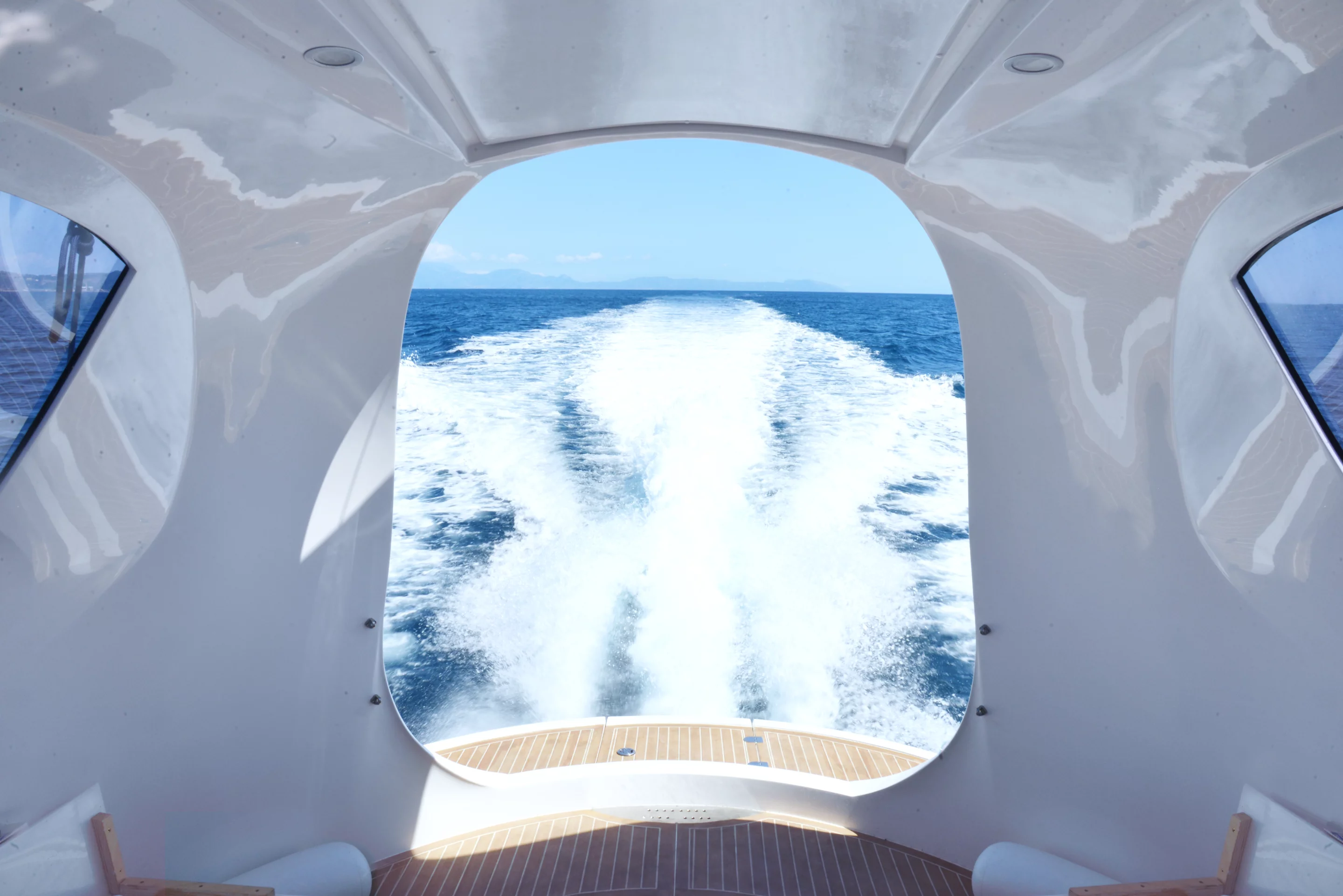 Different Jet Capsule versions offer a range between 315 to 740 horse power