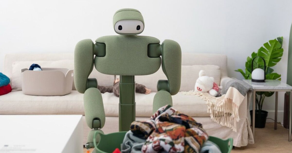 Weave Robotics’ Isaac 1 folds clothes & tidies rooms Weave Robotics’ Isaac 1 folds clothes & tidies rooms