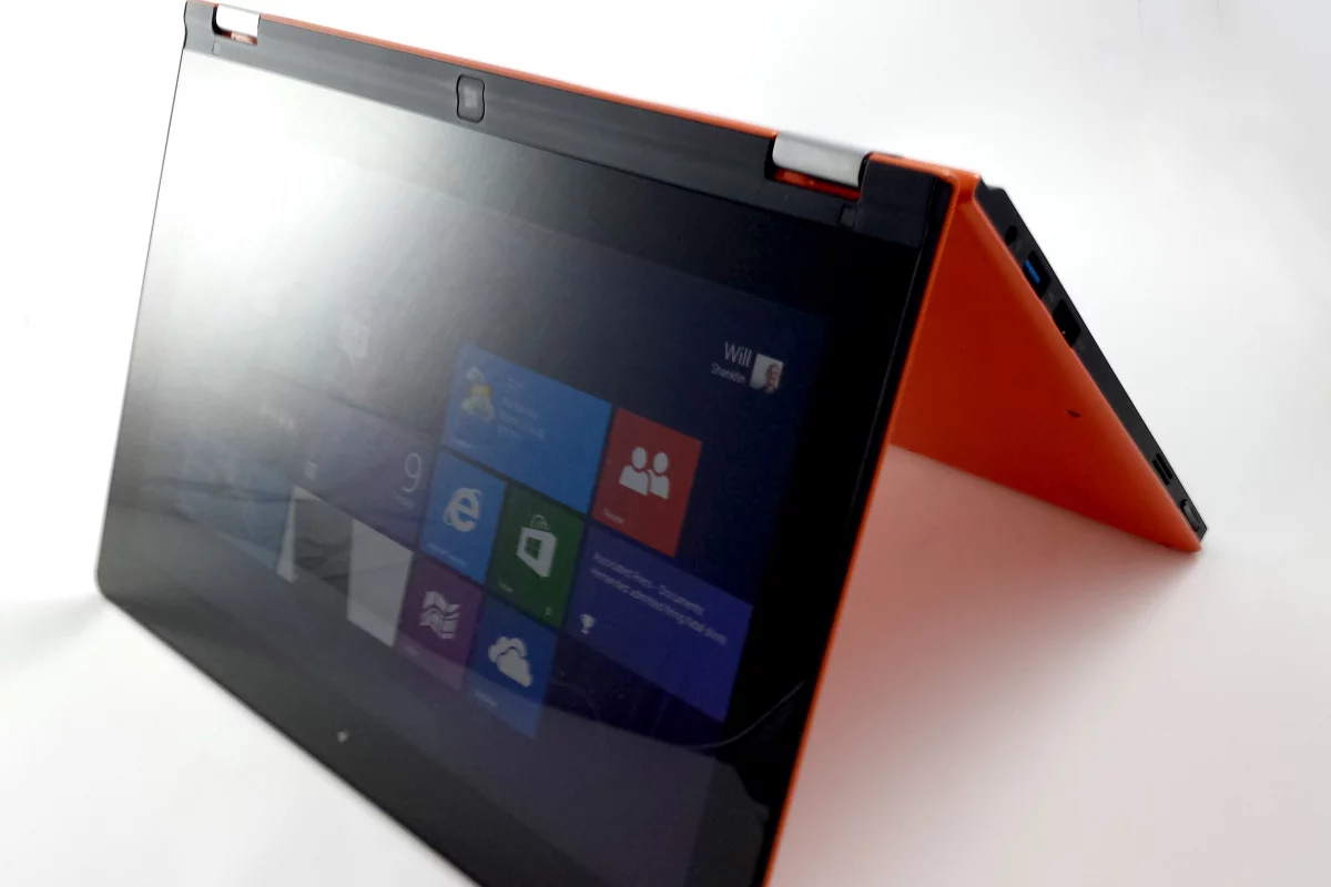 Gizmag reviews the Lenovo Yoga 11S, the flexible PC that now comes in a smaller package