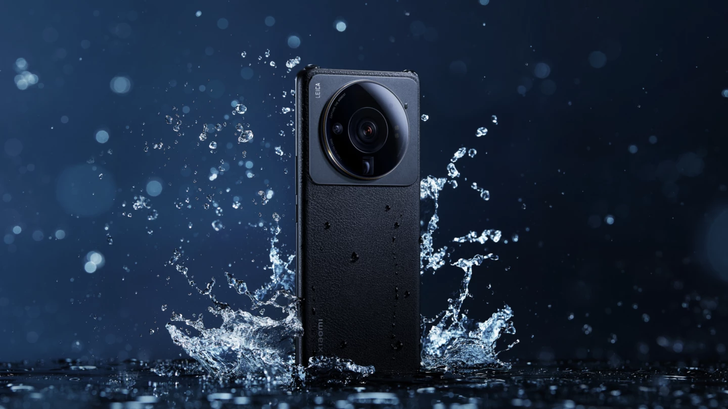 The Xiaomi 12S Ultra is IP68-rated for resistance to dust and water ingress