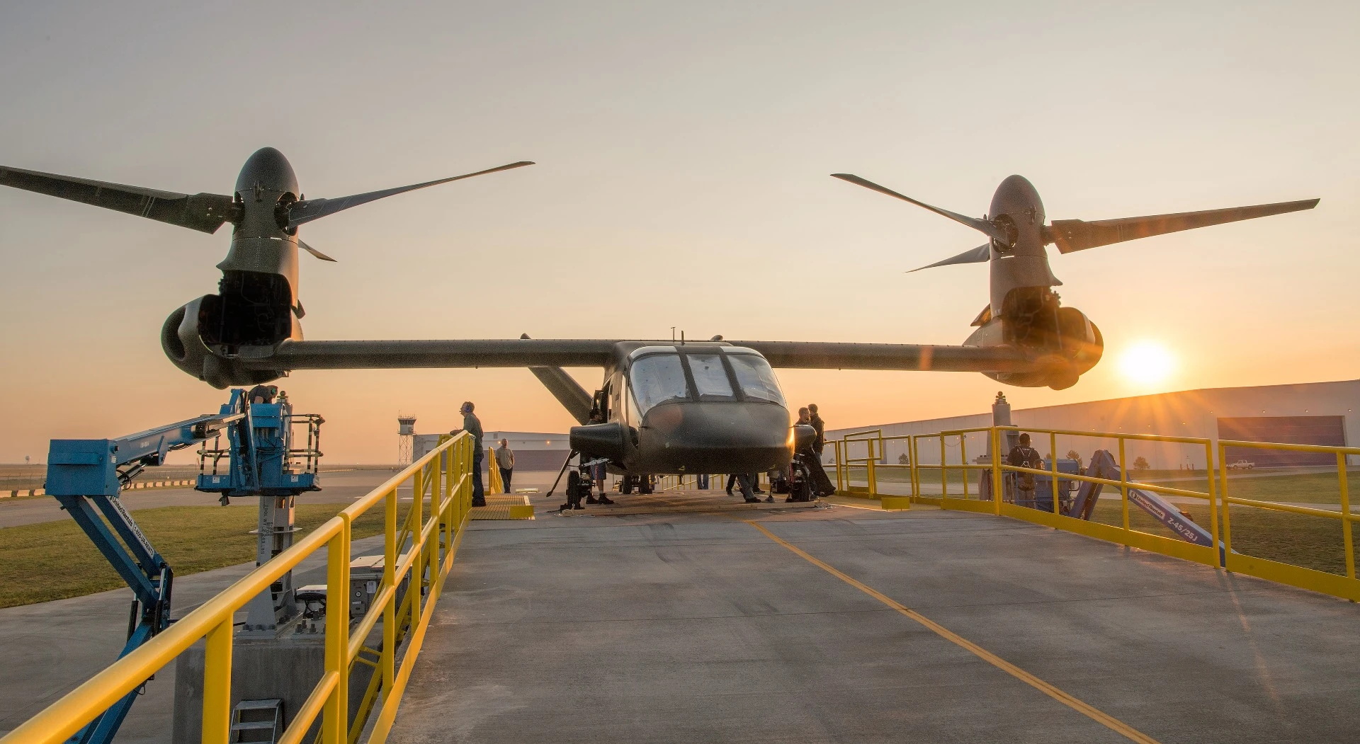 The V-280 makes extensive use of composites