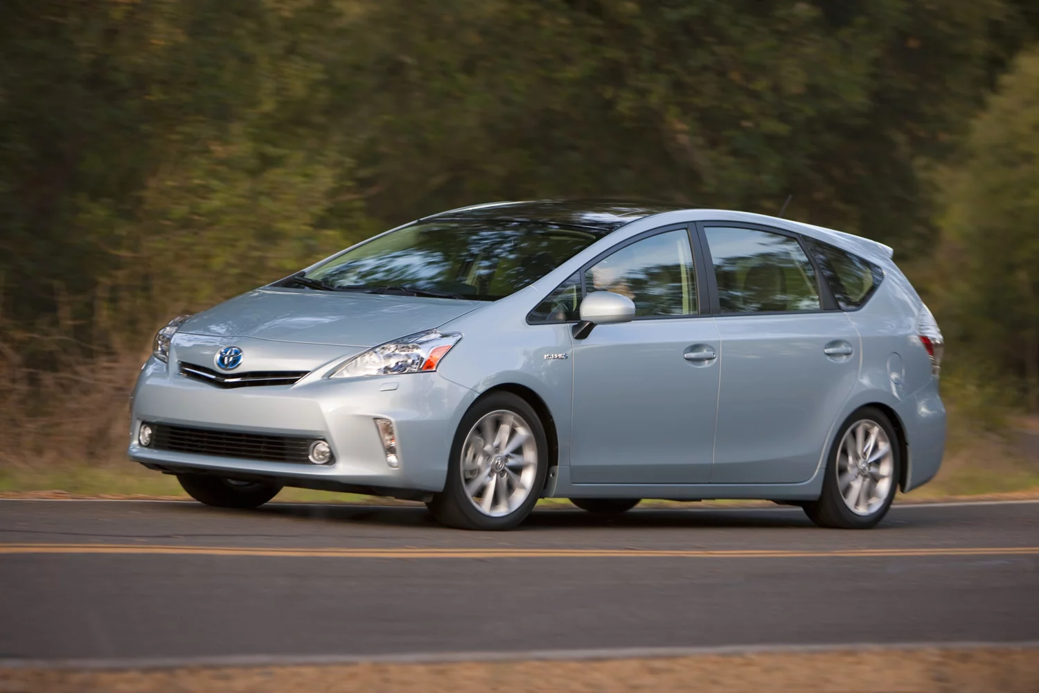 Prius v
