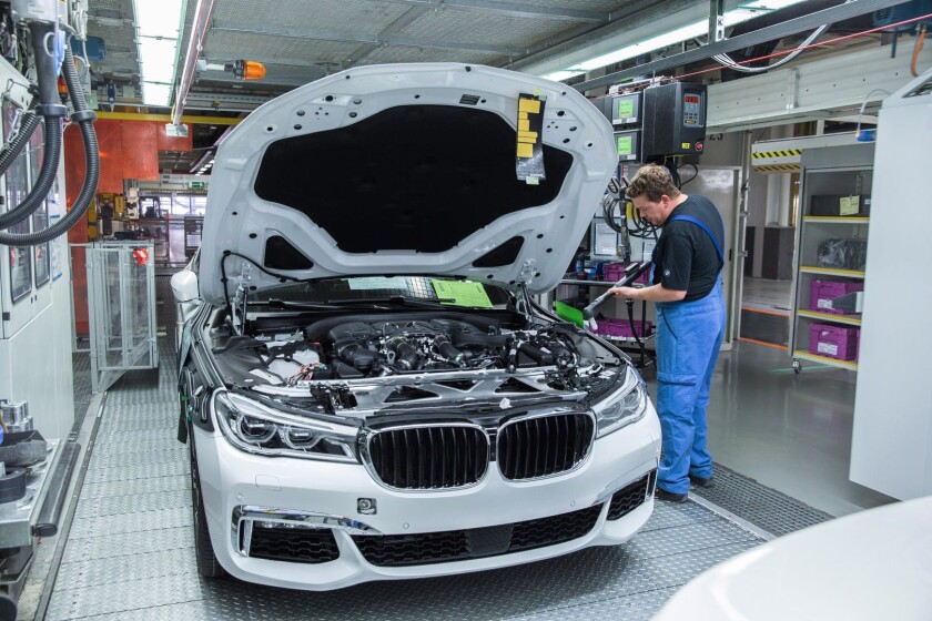 BMW rolls another 7 Series off the production line