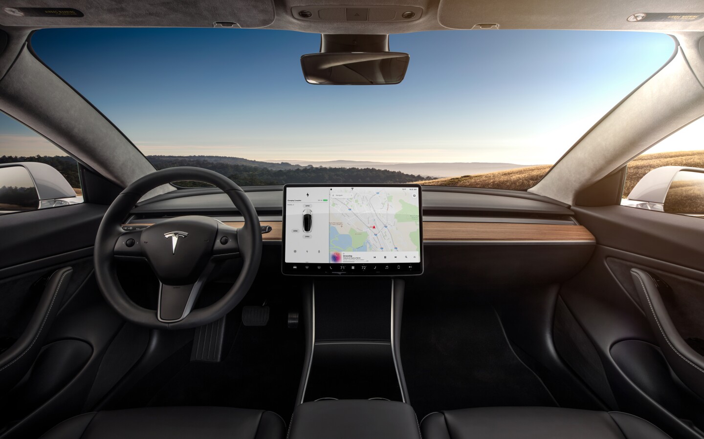 All functions of the Model 3 are handled by the central touchscreen