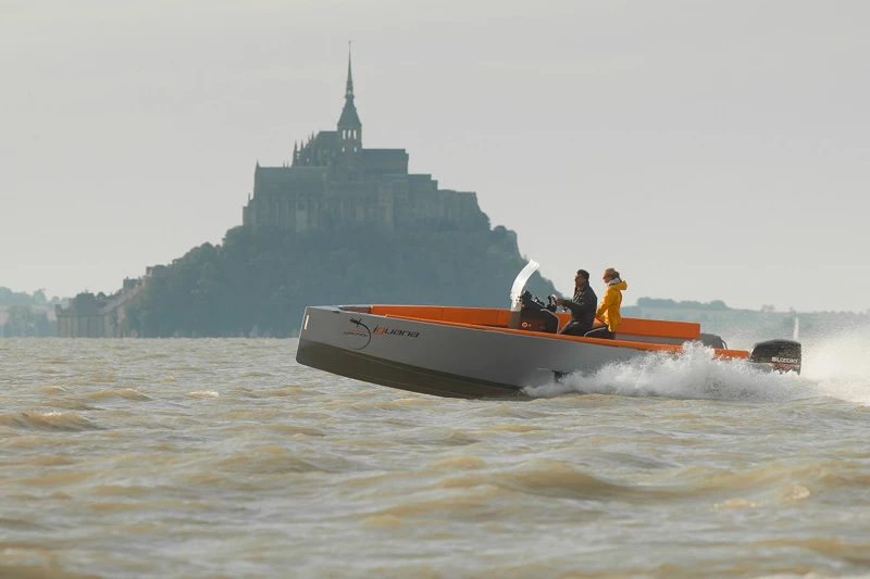 The Iguana 29 Amphibious (Photo: Eric Sander)
