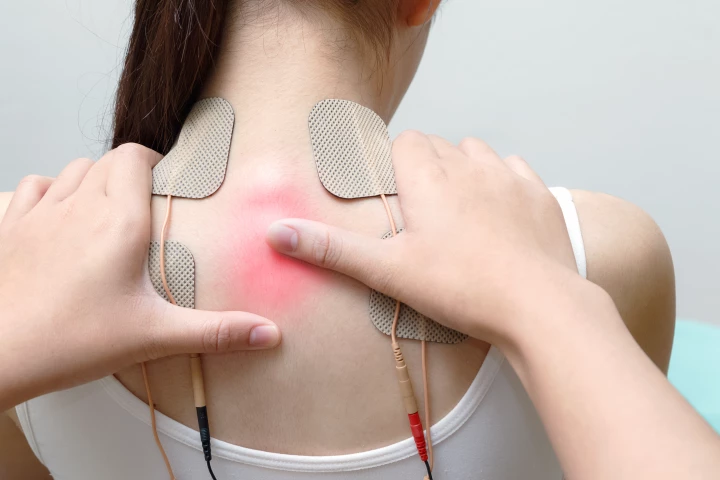 'Scrambling' pain signals from healthy nerves may permanently relieve chronic conditions