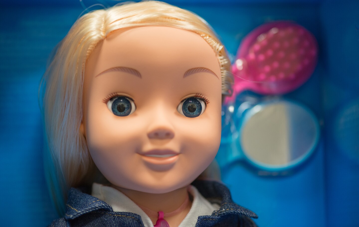 The My Friend Cayla doll connects to the internet via an iOS or Android smart-device running the My Friend Cayla app (Photo: Simon Crisp/Gizmag.com)