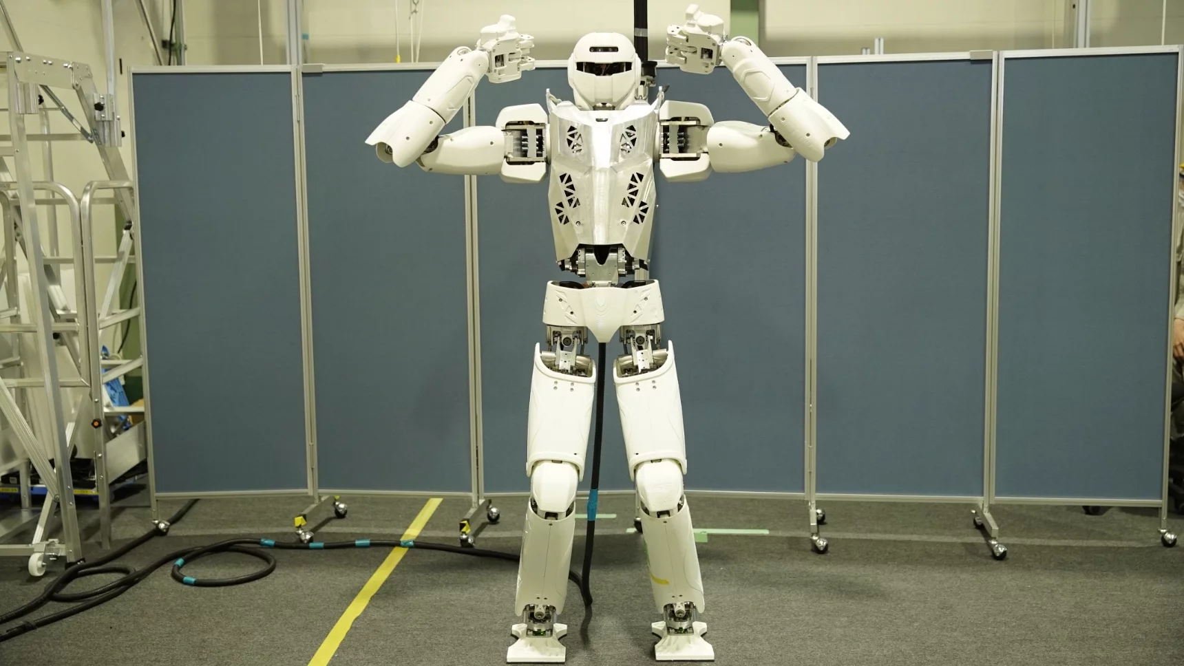 Robust Humanoid Platform Kaleido can now walk at 4 km/h (2.5 mph) and balance on a beam