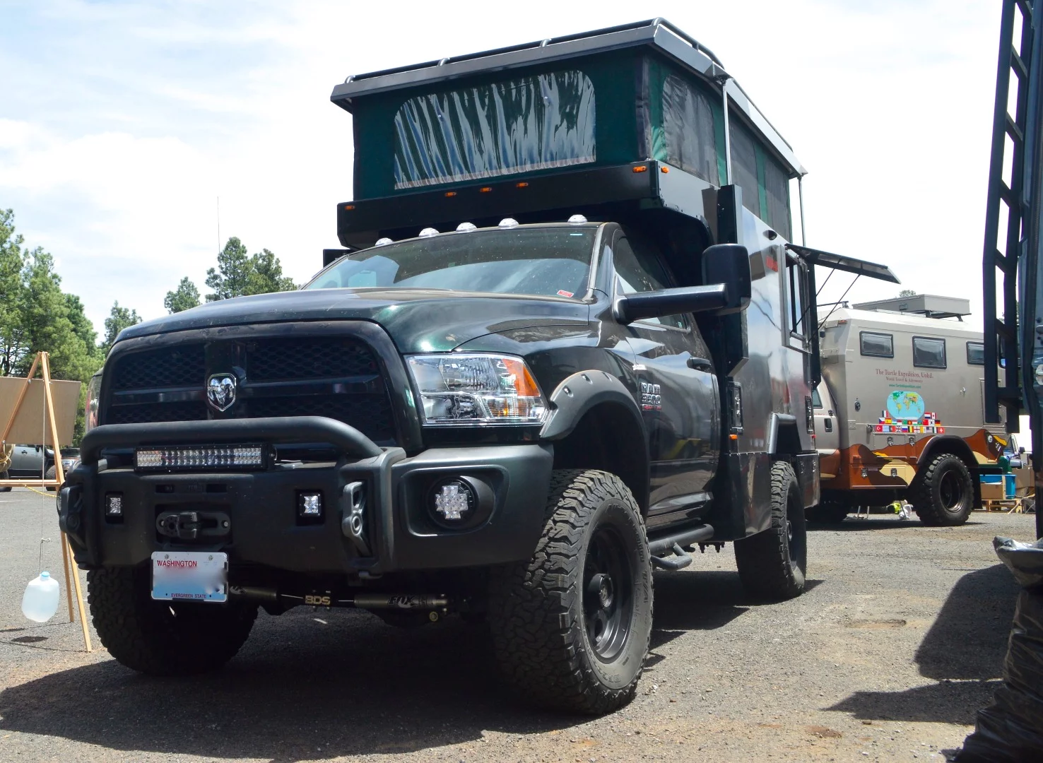 VMI Kodiak truck camper