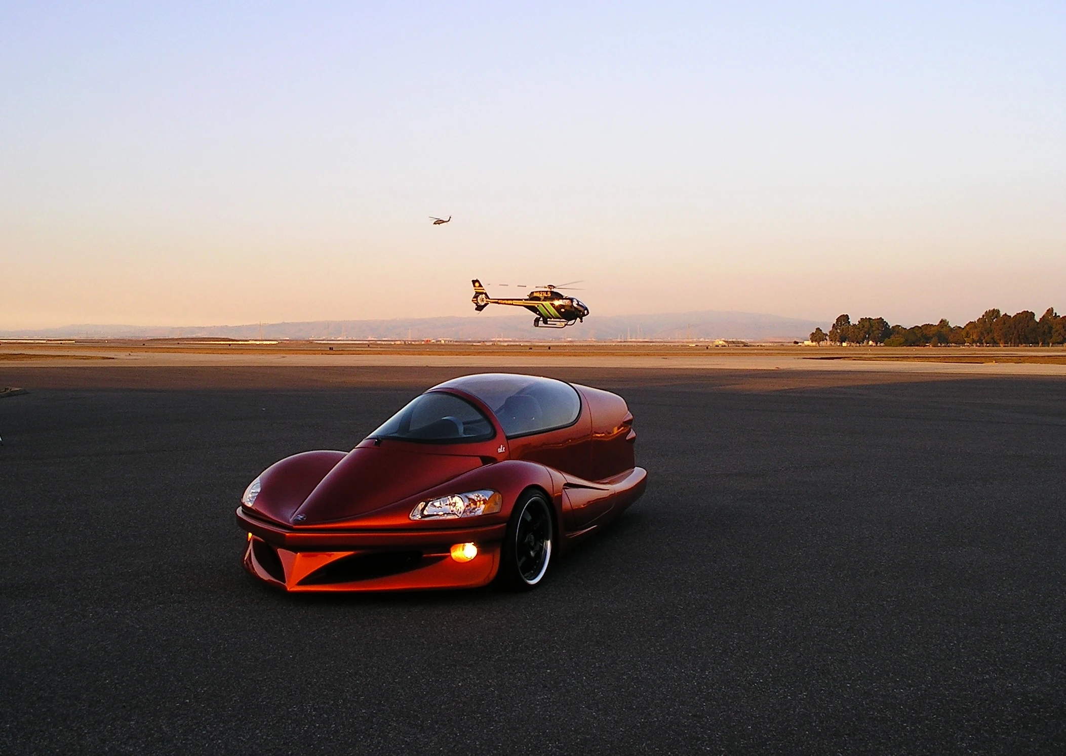 The Future Vehicle Technologies Ale', look-alike forerunner to the under-wraps eVaro