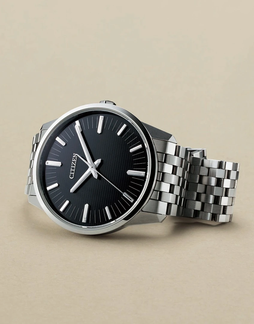 The Citizen Caliber 0100 incorporates Eco Drive