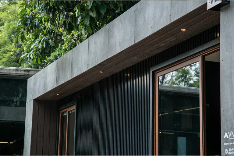 The 30-sq-m (323-sq-ft) tiny home offers a complete off-the-grid living package