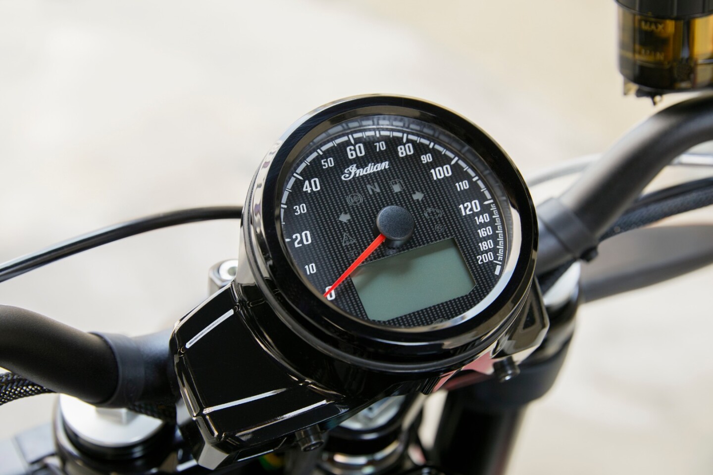Indian FTR1200: analog dash looks appropriate