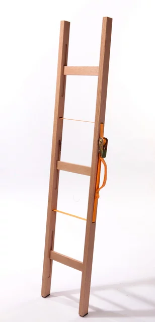 The collapsible ladder