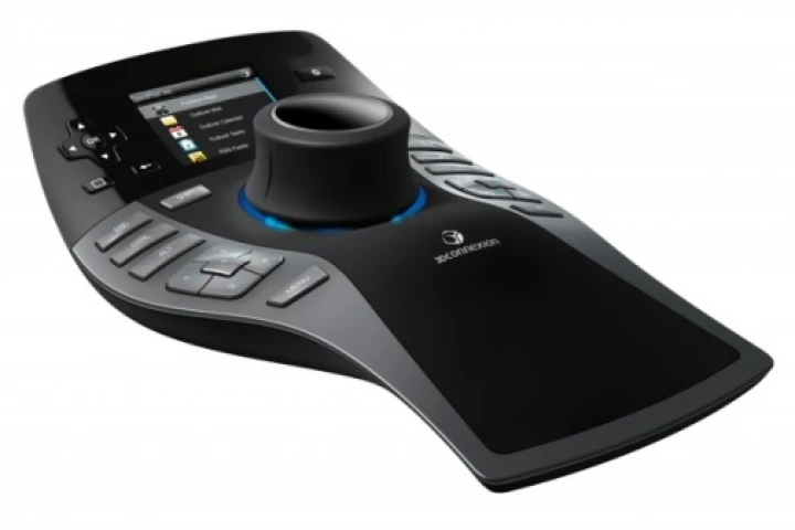 The SpacePilot Pro looks like the ultimate mouse for gamers but is, in fact, a professional design tool