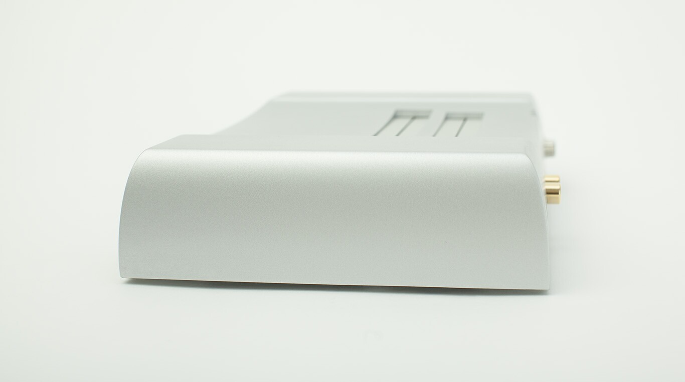 The Analogue Nt is housed in a case made from a single solid block of aluminum