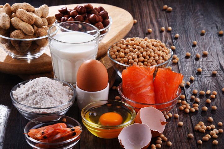 An asthma drug substantially reduced the risk of allergic reactions to multiple foods, including peanuts