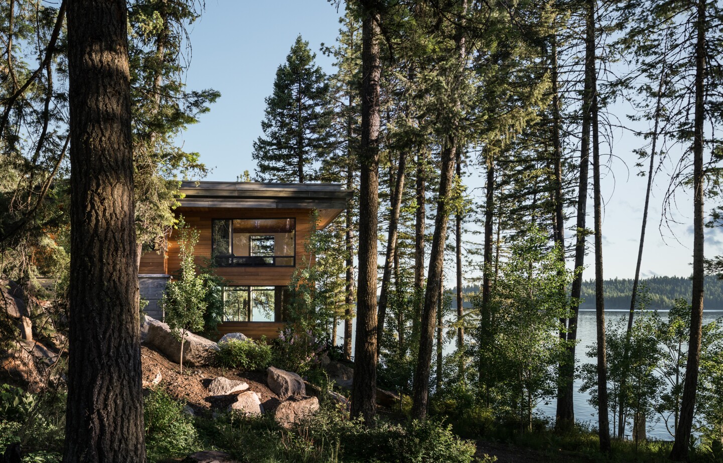 The Cliff House is perched on a cliff overlooking Payette Lake in Idaho’s southwest