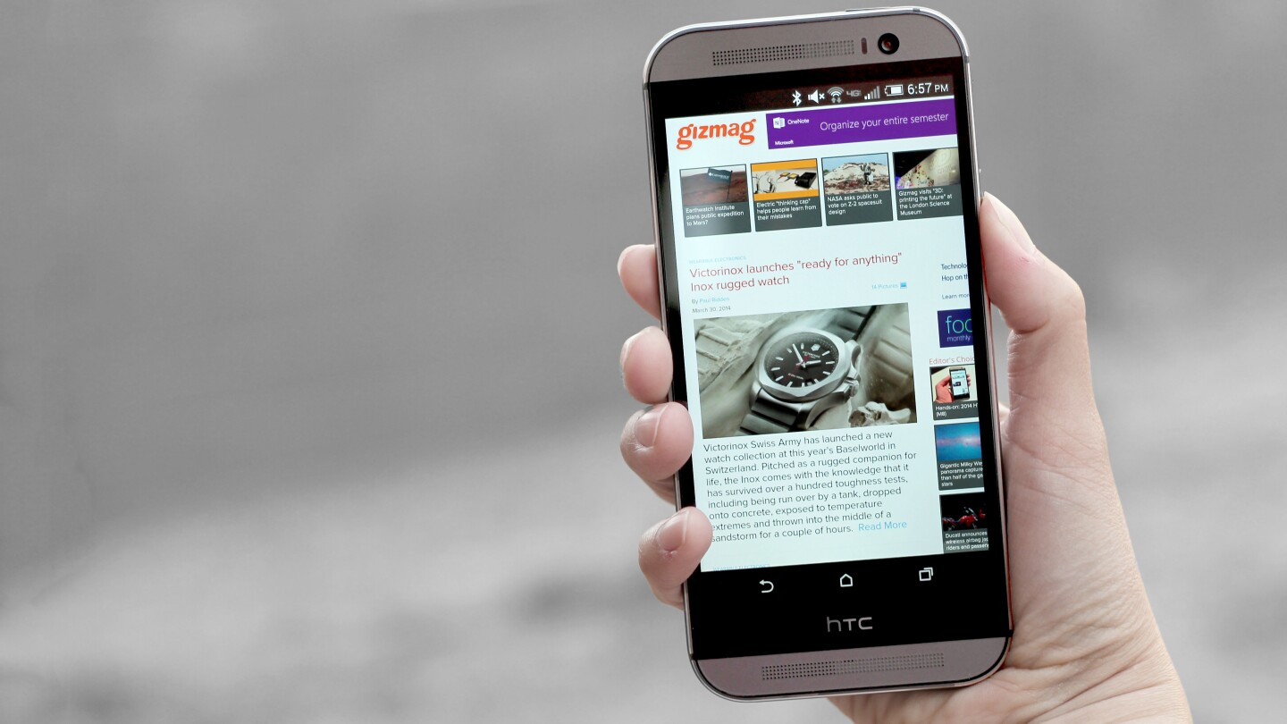 The screen is still 1080p, and looks just as good as last year's model