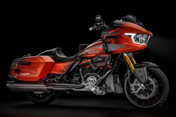 The 2025 Harley-Davidson CVO Road Glide RR is all about performance while looking cool as hell