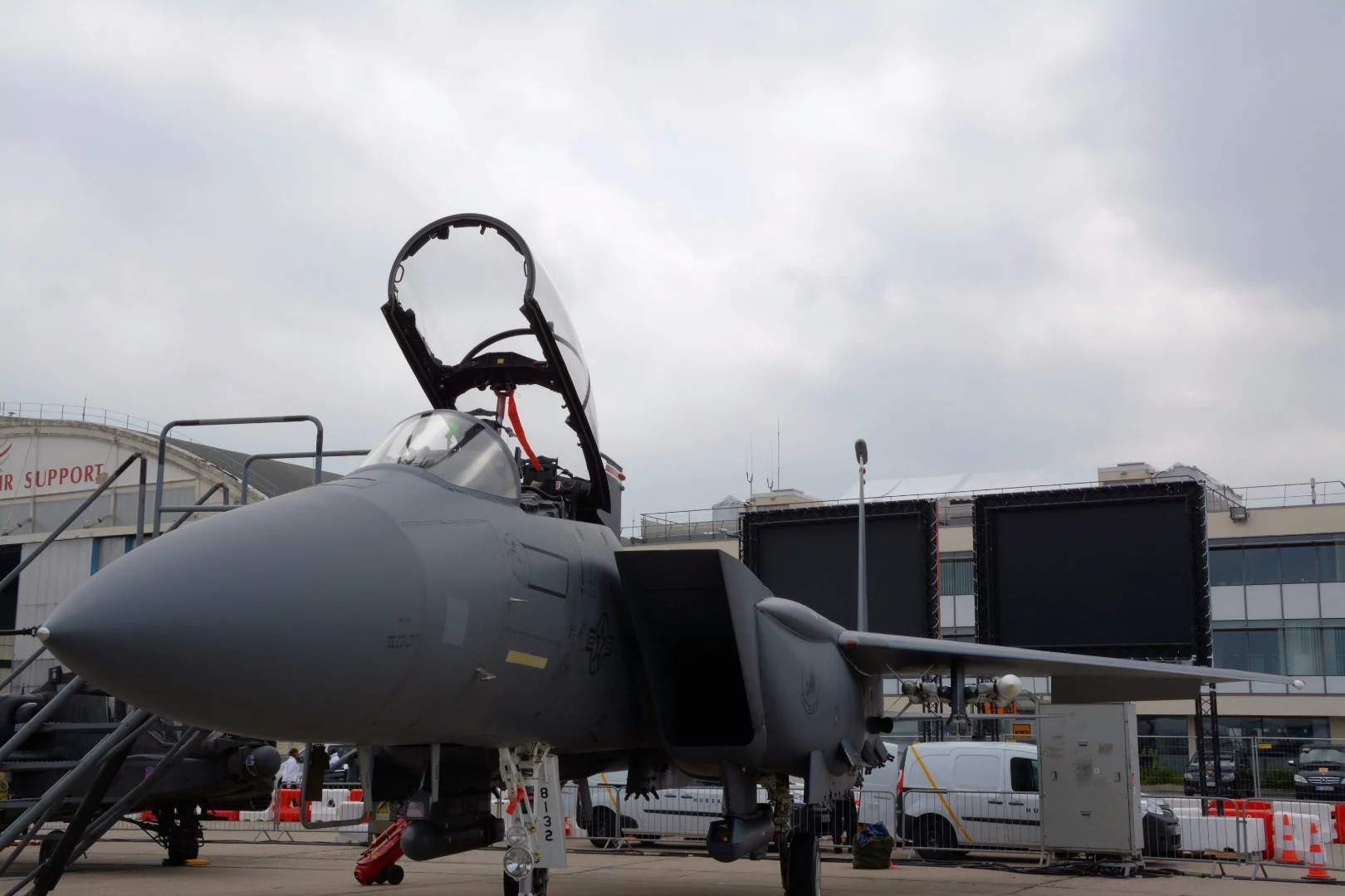 A US Air Force F-15E - Strike Eagle - is capable of Mach 2.5+ and has room for a pilot and weapons system officer