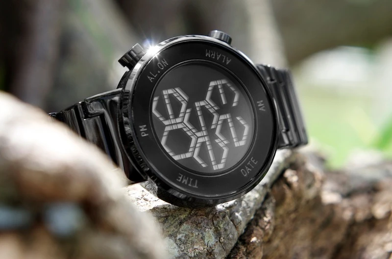 TokyoFlash has unveiled a new watch design which continues the company’s trend of re-inventing the humble timepiece