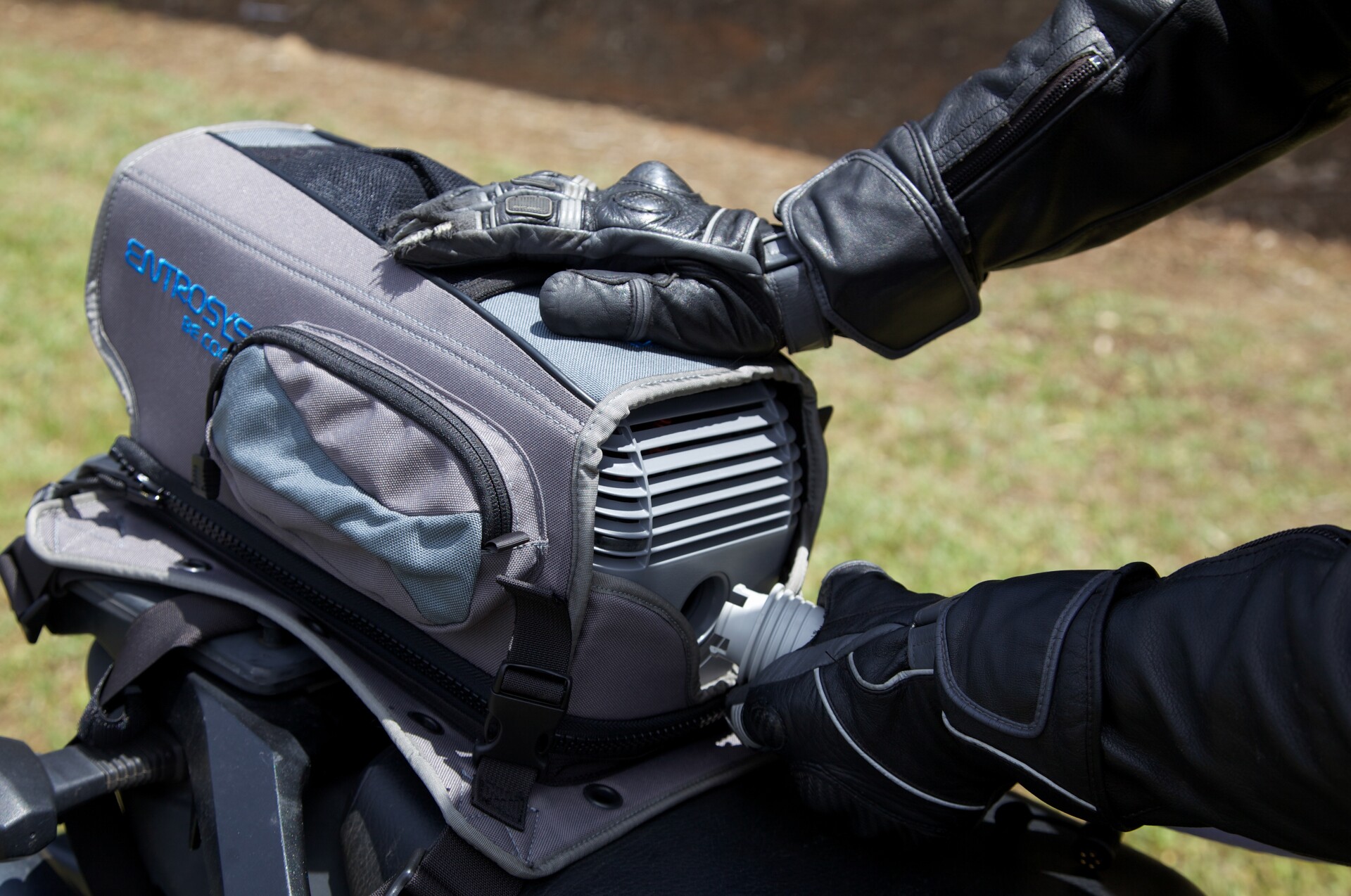 Review EntroSys BikeAir motorcycle A/C system