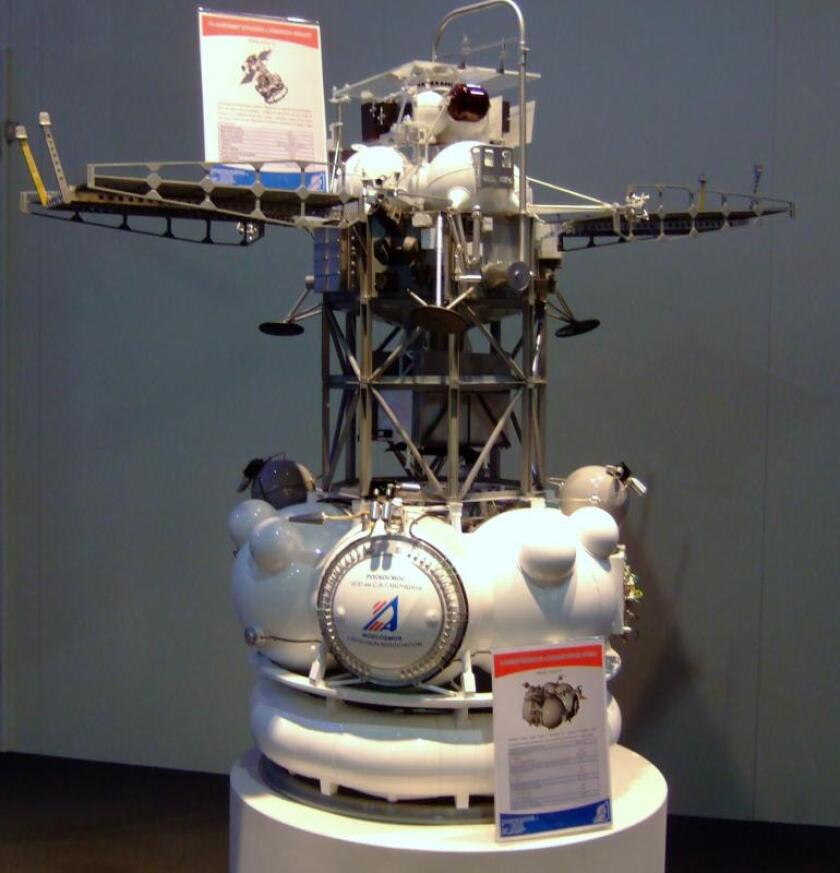 Phobos-Grunt Mars probe (Photo: Pavel Kolotilov)