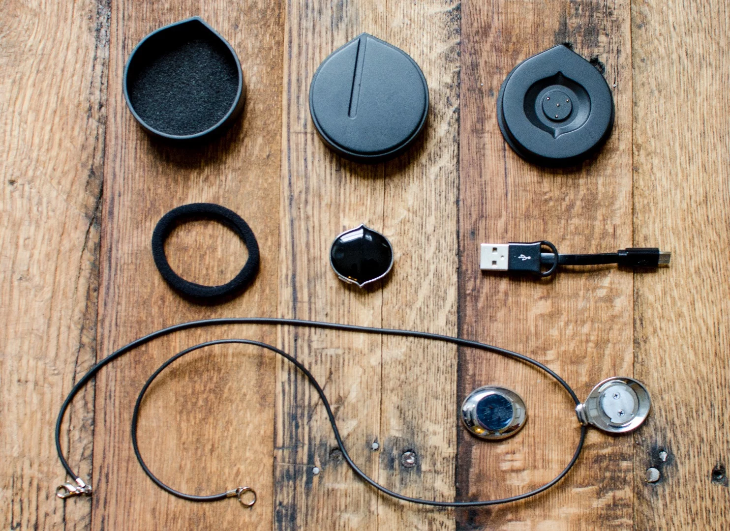 Senstone voice recorder, charging box and accessories