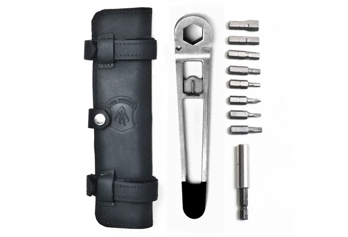 The tool, bits and pouch have a combined weight of 185 grams (6.5 oz)