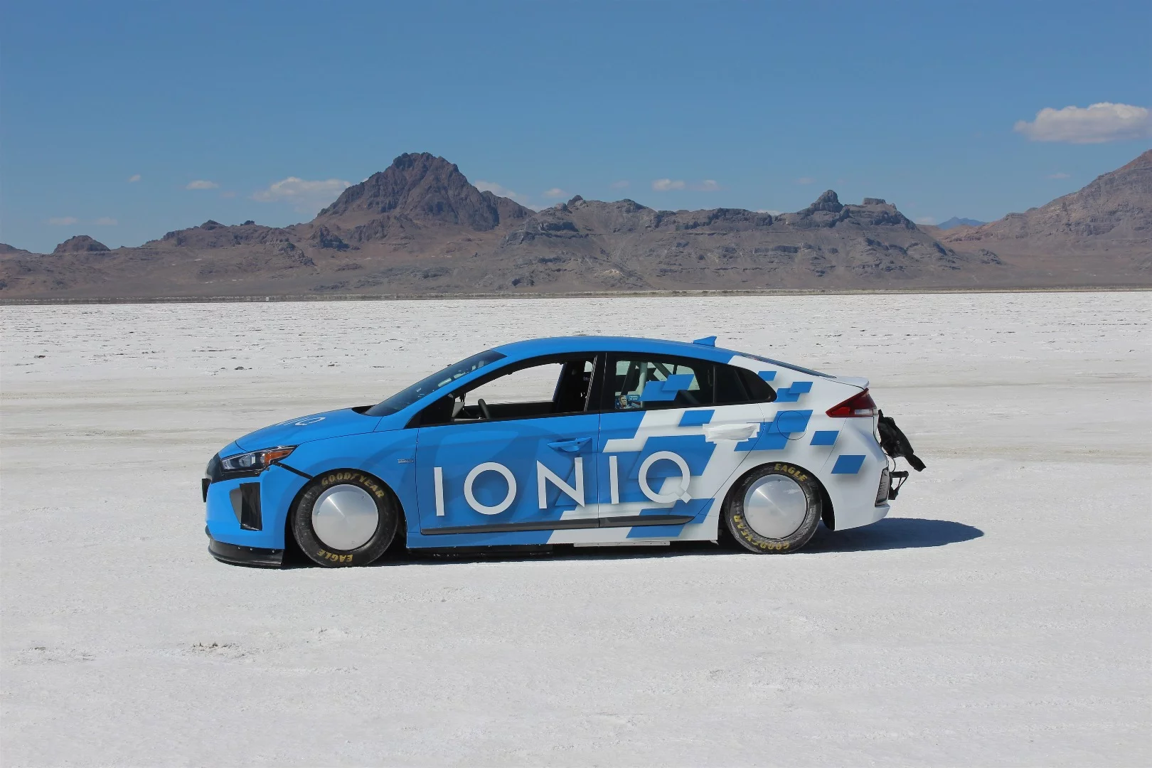 Endorsed by the Federation Internationale de l’Automobile (FIA), the speed record of 157.825 mph (253.995 km/h) was set by the 2017 Hyundai Ioniq Hybrid