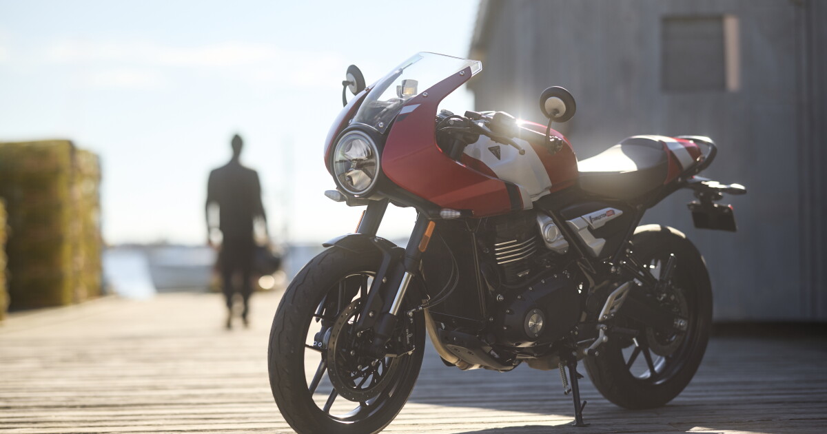 Triumph builds on small-bike success with Thruxton and Tracker 400 Triumph builds on small-bike success with Thruxton and Tracker 400