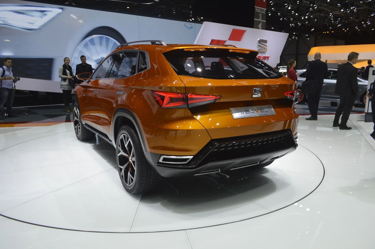 LED elements have been used in the head and taillights (Photo: C.C. Weiss/Gizmag)