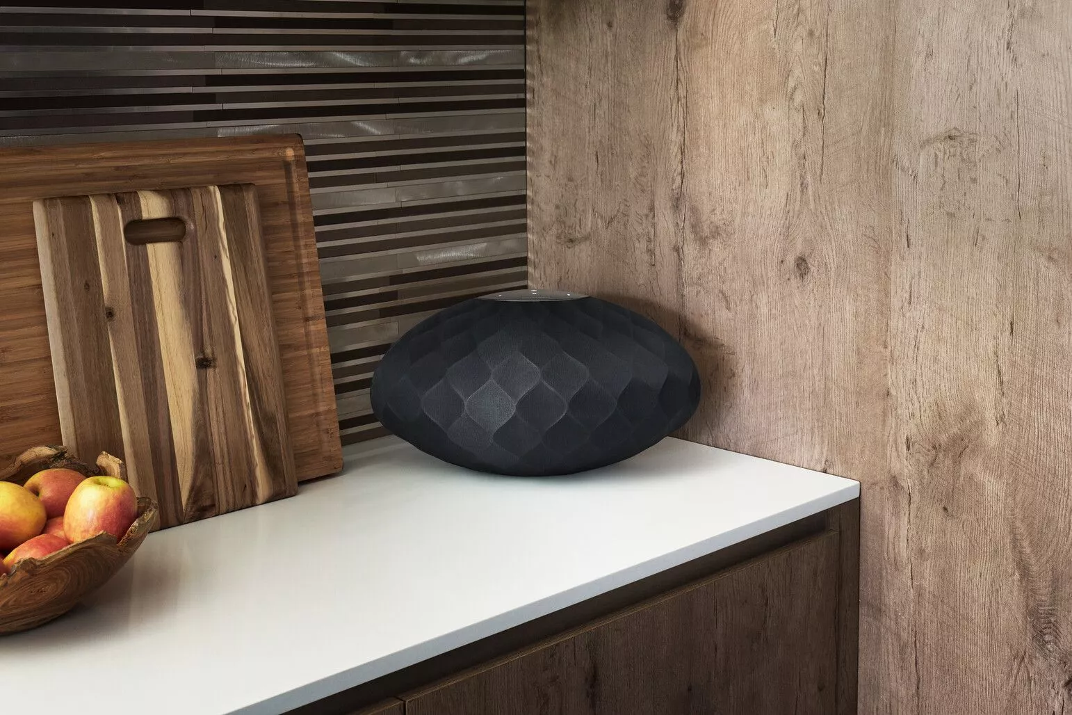 The Formation Wedge features two double dome one inch tweeters, two 3.5 inch FST midrangers and single 6 inch subwoofer