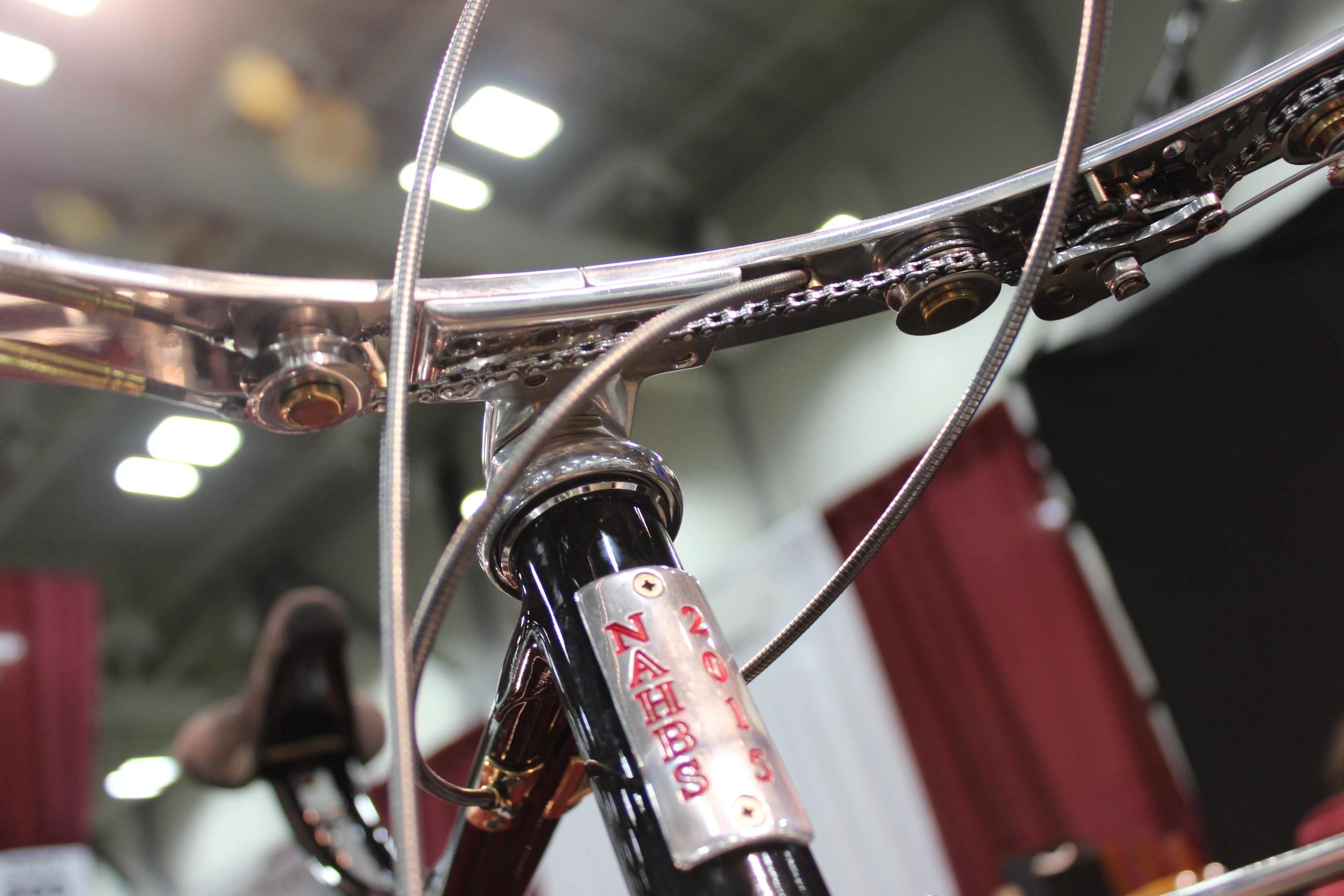A system of chains and pulleys link the shifters to the cables (Photo: Ben Coxworth/Gizmag)