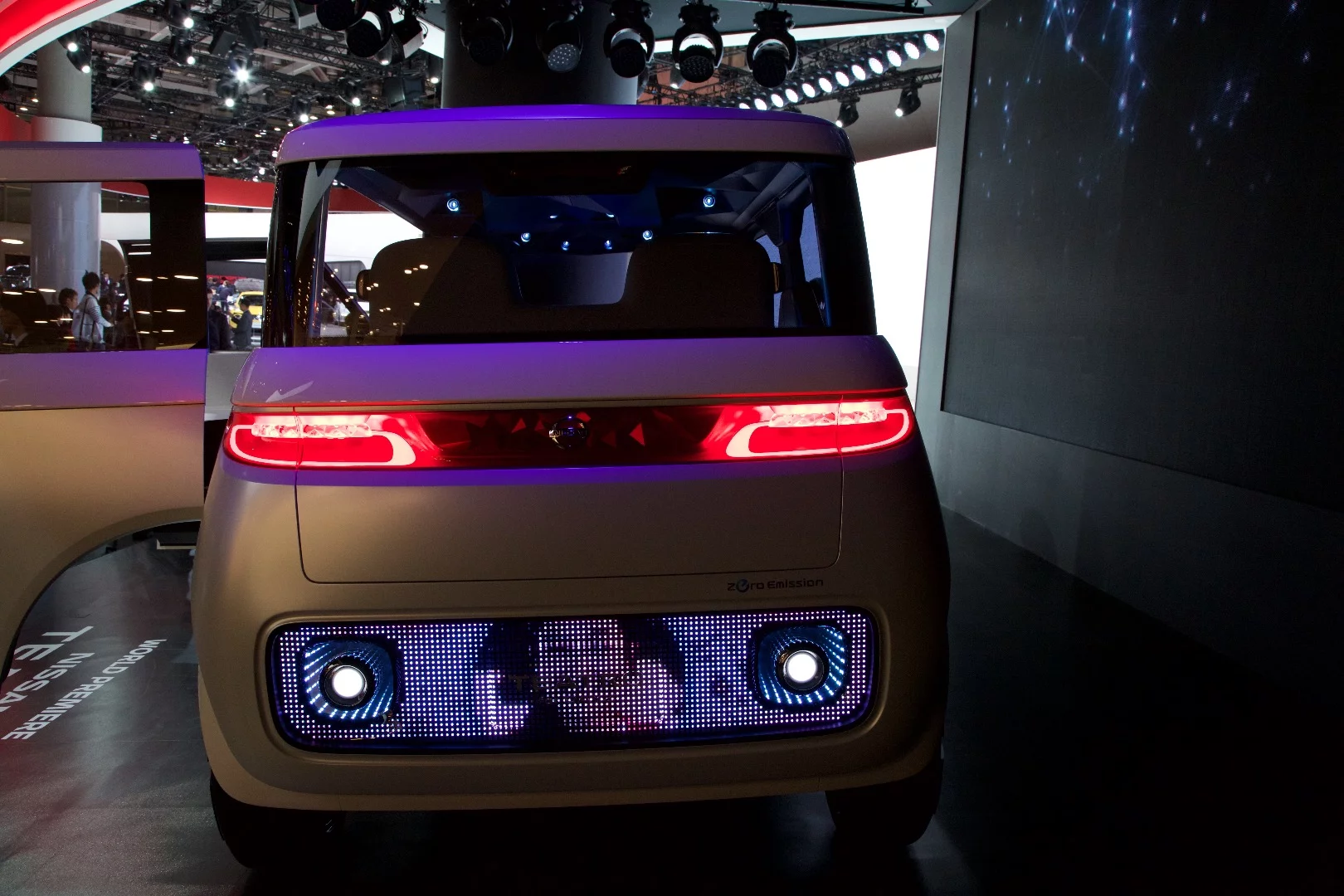 Teatro passengers can use the external displays to express themselves