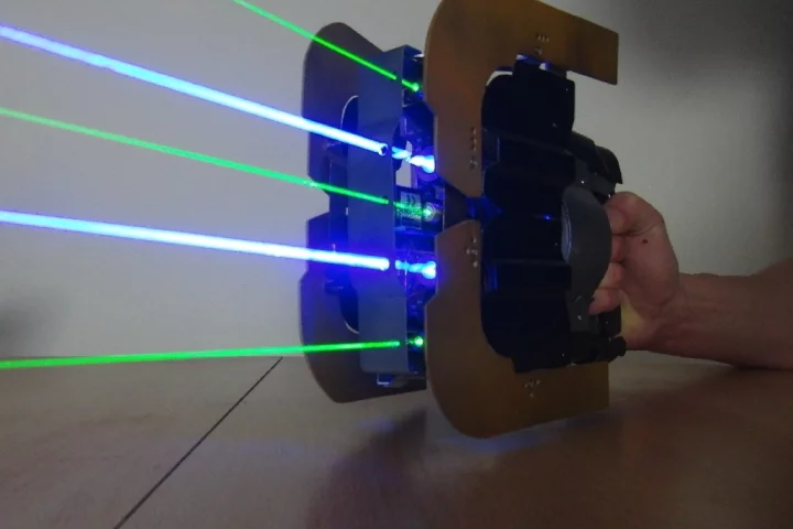 Laser weapons hobbyist Patrick Priebe has built a working replica of the Plasma Cutter from the Dead Space video games