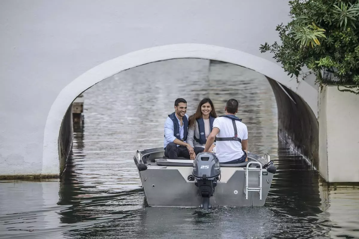 There are a number of options to be connected to the new Yamaha F25