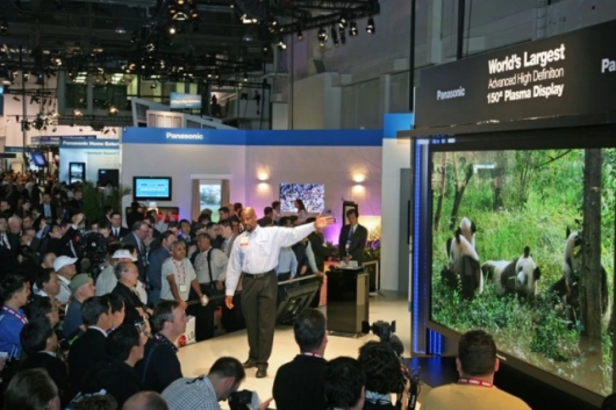 Panasonic unveil the world's largest advanced HD 150" plasma display