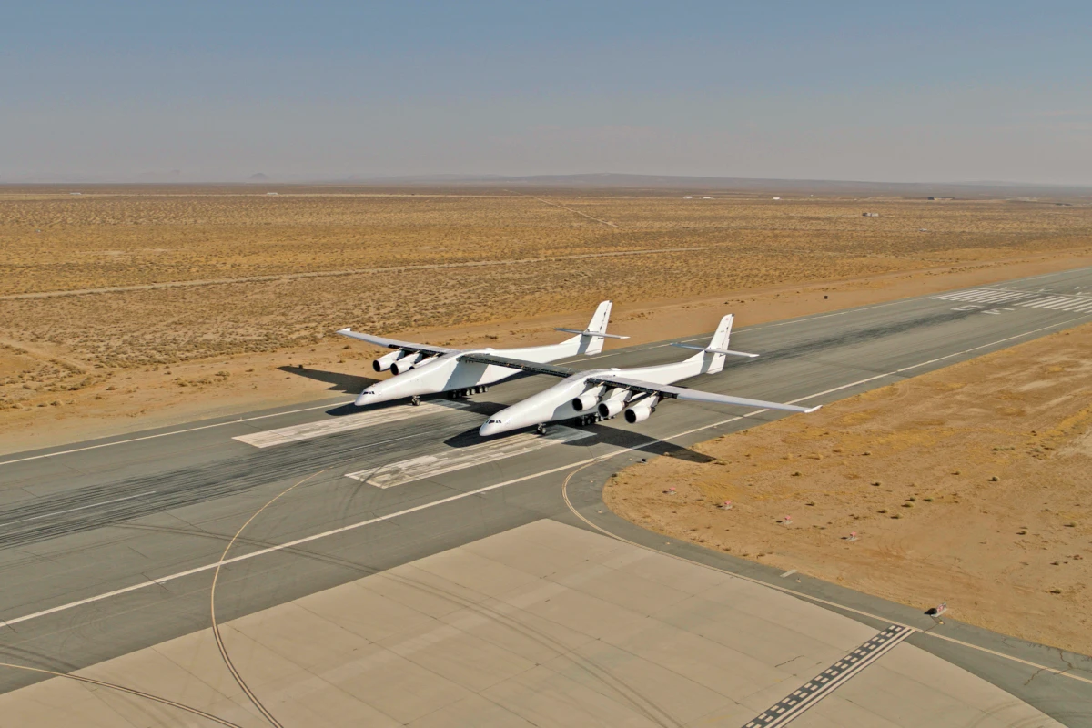 The giant Stratolaunch aircraft has now successfully completed two runway taxi tests reaching a top speed of 46 mph