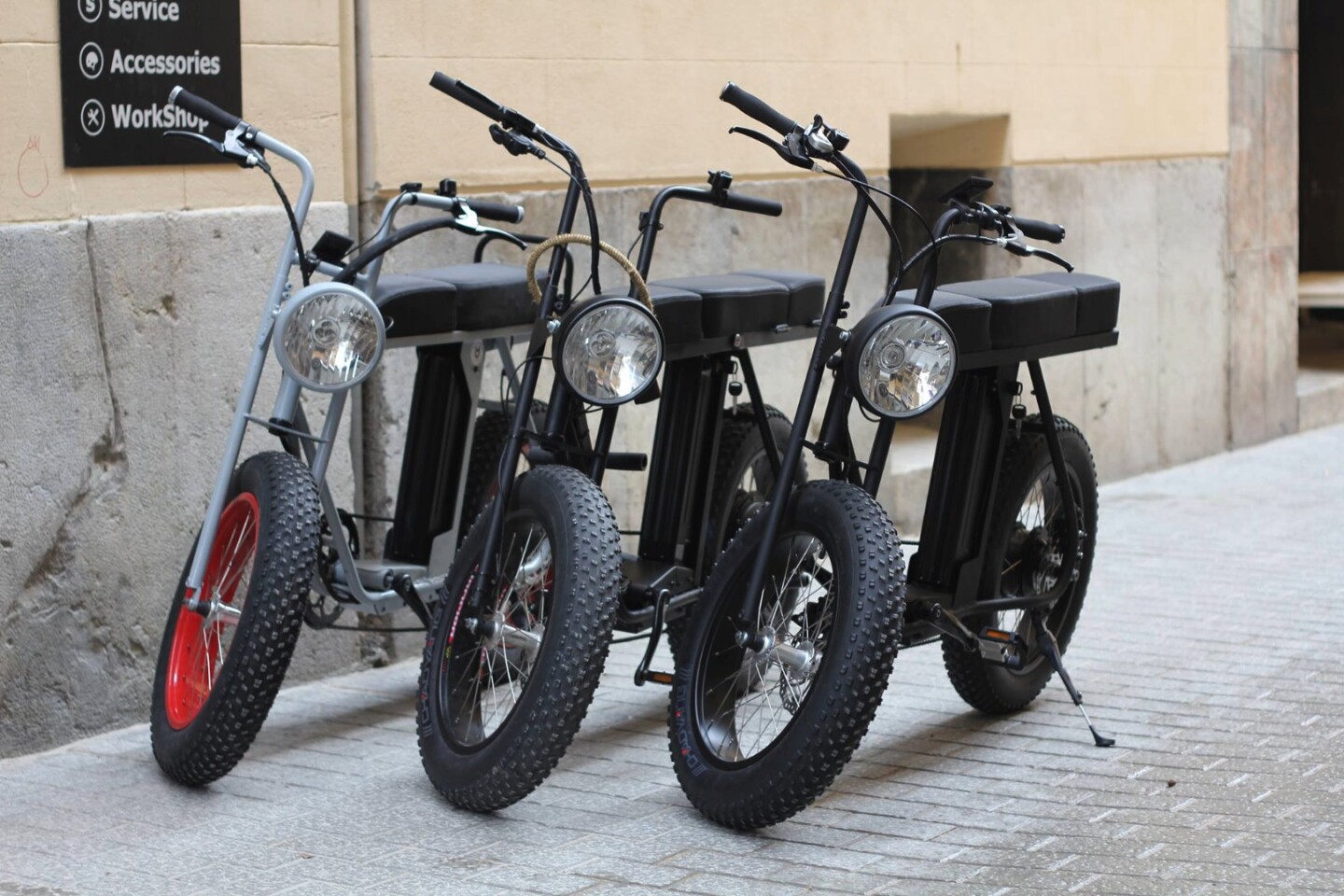 Moke utility ebike