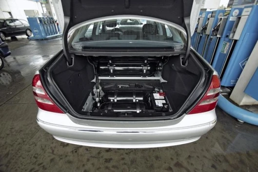 The storage tanks for the natural gas are housed below the boot space